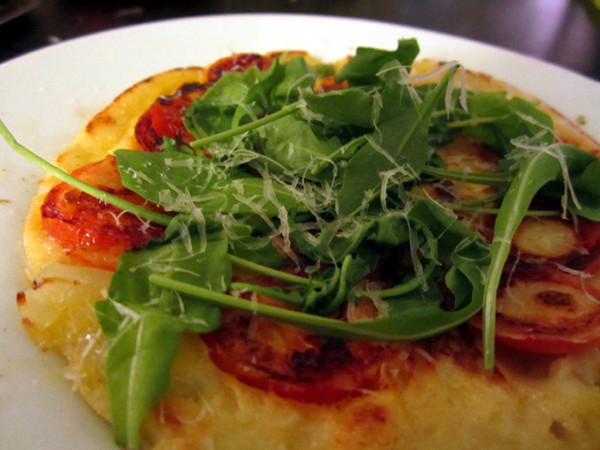 pannenkoek kerstomaat rucola